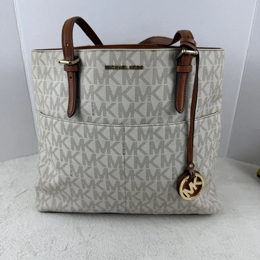 MICHAEL‎ KORS Bedford Large Pocket Vanilla Tote Bag Logo 30S0GBFT3B